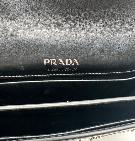 Prada sidonie shoulder bag
