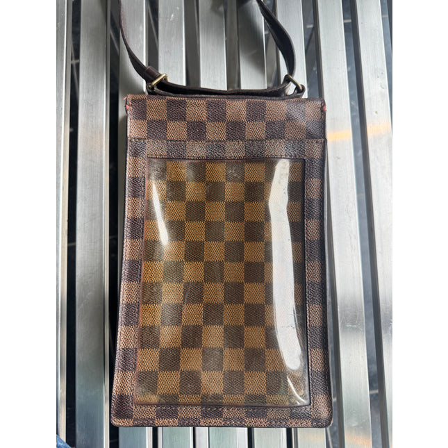 Louis Vuitton crossbody bag