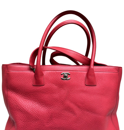 Chanel executive tote bag