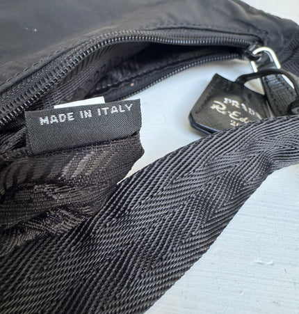 Prada re edition shoulder bag