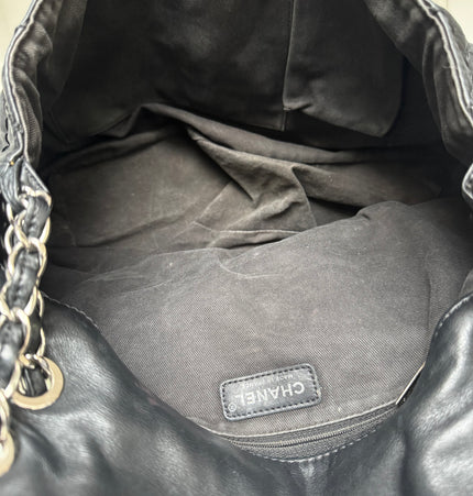 Chanel XL shoulder bag