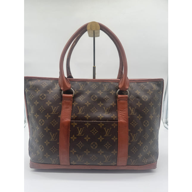 Louis Vuitton shoulder bag