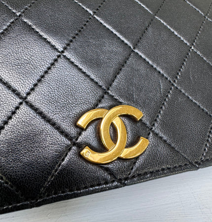 Chanel timeless flap shoulder bag