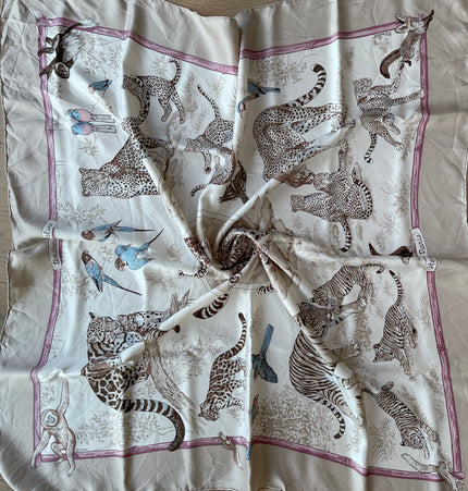 Hermes tendresse feline silk scarf