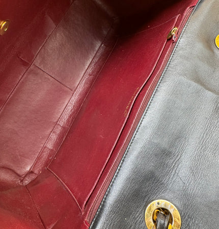 Chanel Jumbo classic bag