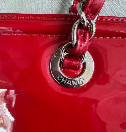 Chanel lip stick shoulder bag