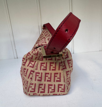 Fendi baguette shoulder bag