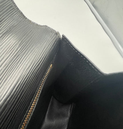 Louis Vuitton monceau crossbody vintage bag