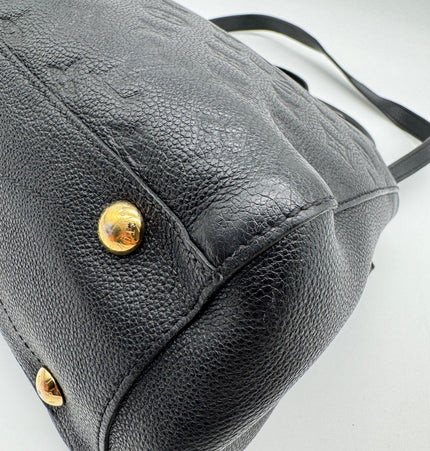 Louis Vuitton emperiente handbag