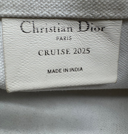 Dior Cruise 2025 Scotland “Glen Eagles” tote bag