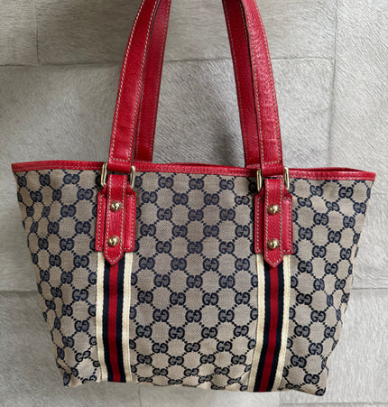 Gucci shoulder bag