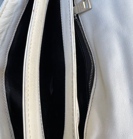 Sac bandoulière Prada à chaîne et rivets