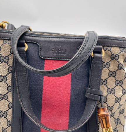 Gucci tassel crossbody bag