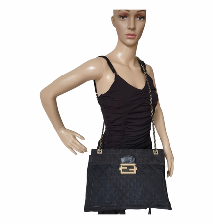 FENDI  mamma baguette cloth bag
