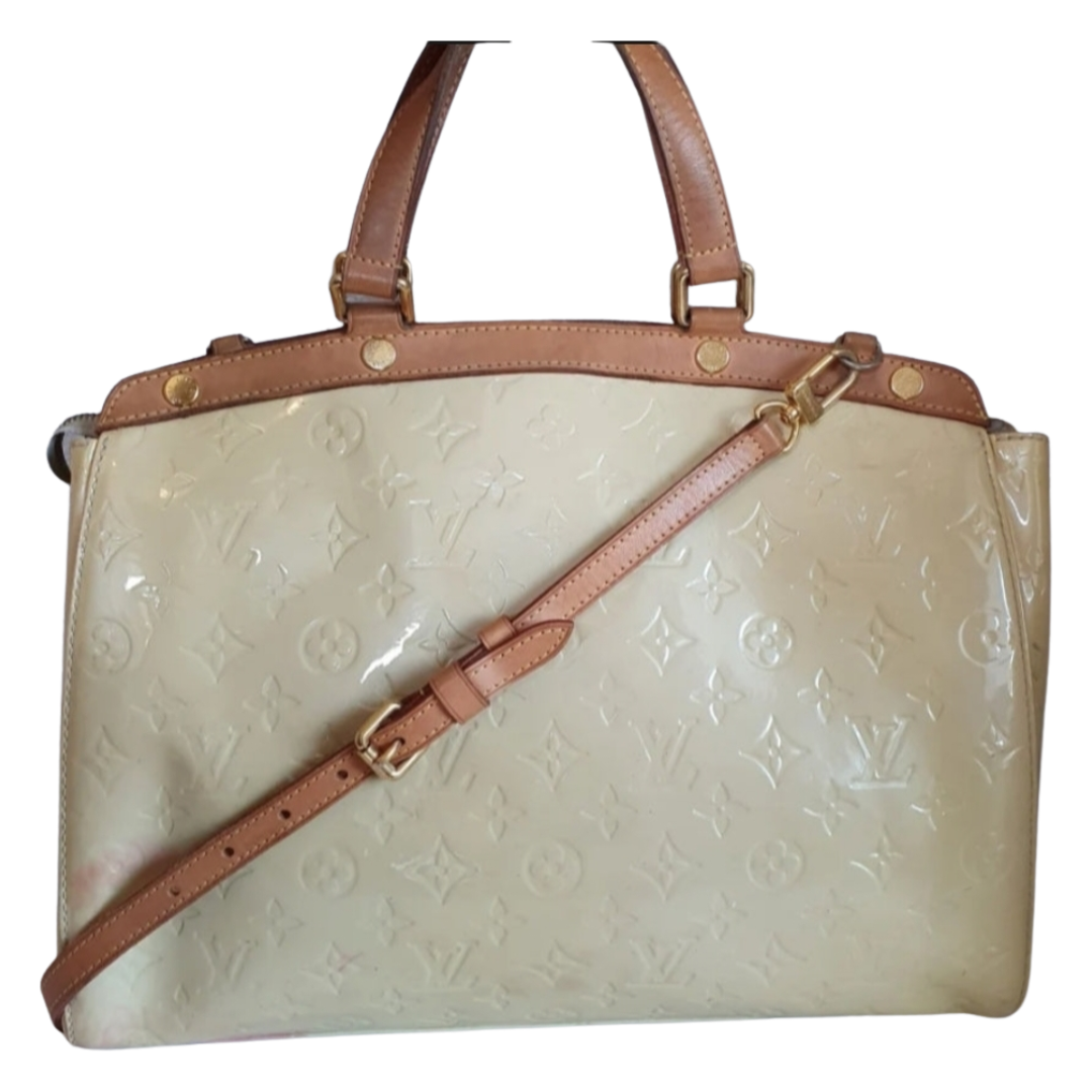 Louis Vuitton Brea handbag in cream color patent leather and natural leather
