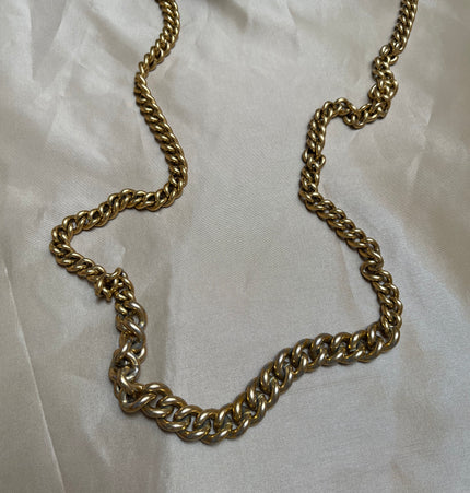 GUCCI  animalier chain crossbody bag