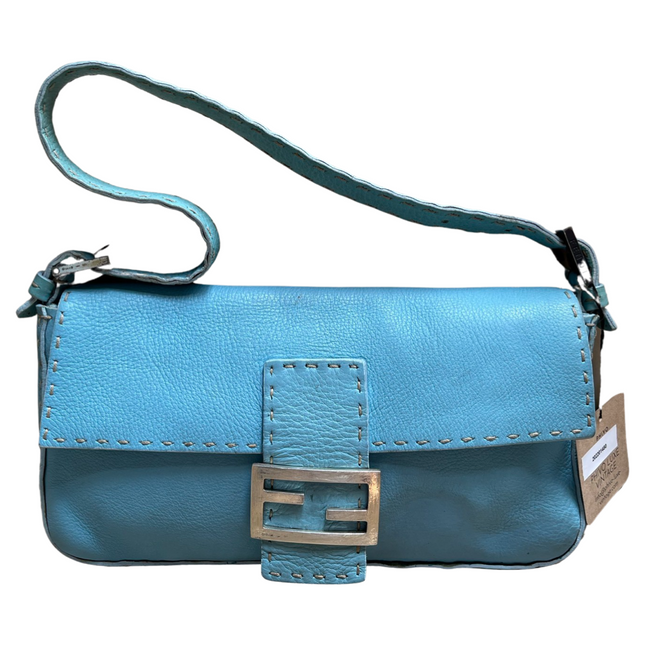 Fendi baguette leather shoulder bag