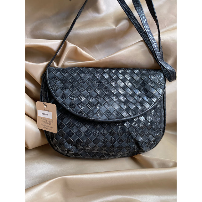 Bottega veneta vintage leather crossbody bag