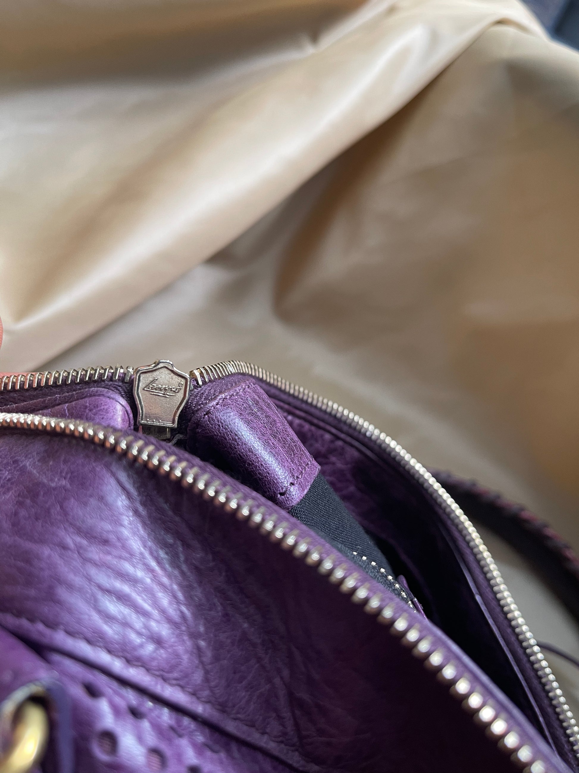 BALENCIAGA perforated City bag – Phivo-luxe-vintage