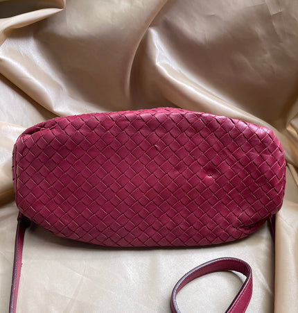 Bottega veneta leather crossbody bag