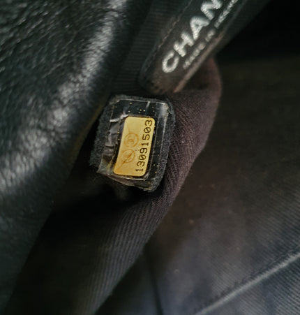 Chanel chain crossbody bag