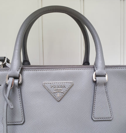 Prada galleria saffiano handbag