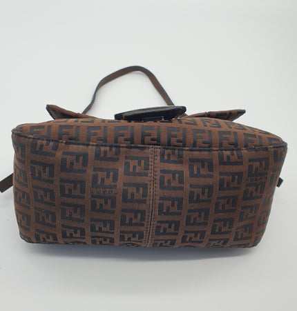 Fendi baguette shoulder bag
