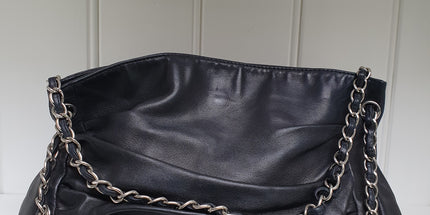 Chanel crossbody leather bag