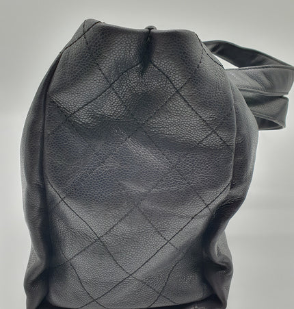 Chanel leather black shoulder bag