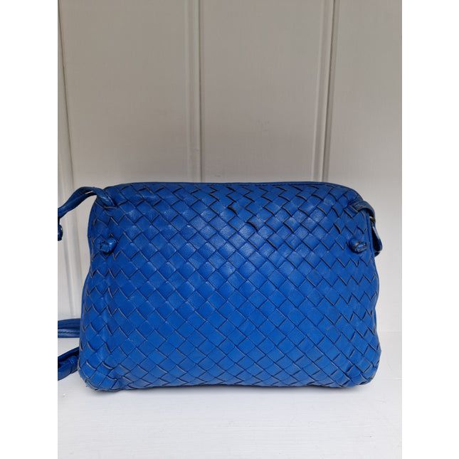 Bottega venetta crossbody bag