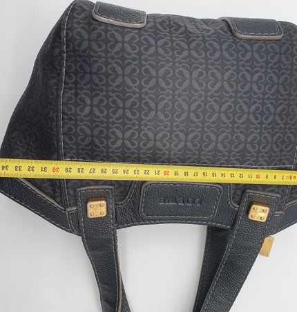 Loewe Anagram vintage shoulder bag