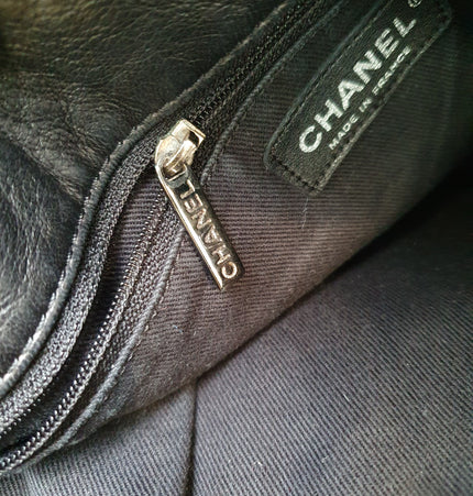 Chanel chain crossbody bag