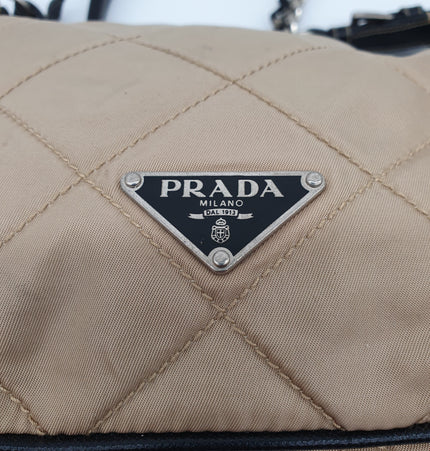 Épaules Prada baf