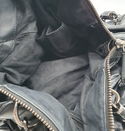 Gucci leather handbag