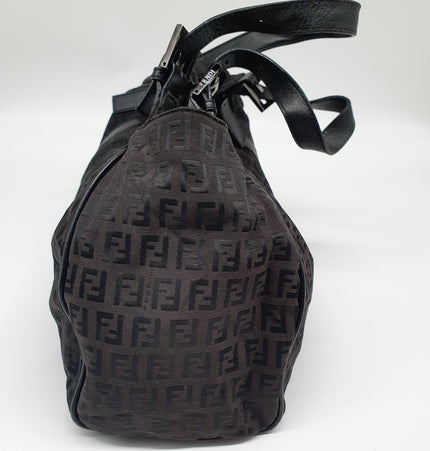 Fendi mamma baguette shoulder bag
