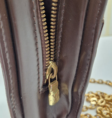 Louis vuitton crossbody bag