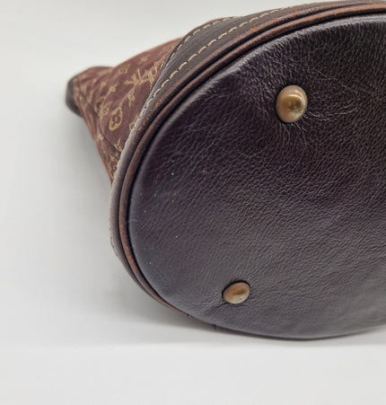 Louis vuitton shoulder bag