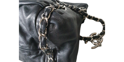 Chanel chain everyday bag