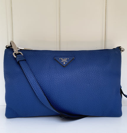 Prada Leder-Umhängetasche