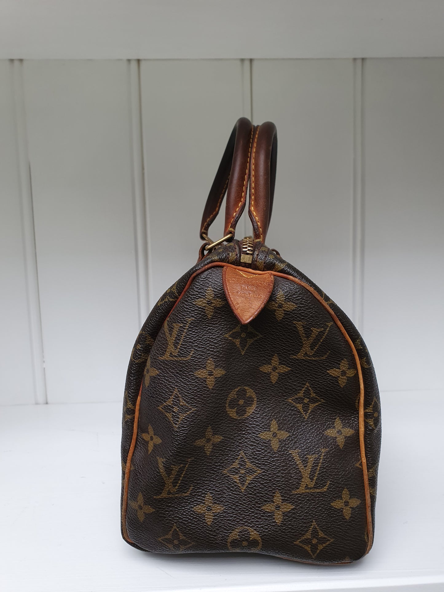 Louis vuitton speedy 25 hand bag