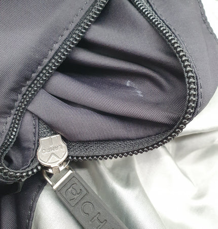 Chanel Satin Crossbody-Tasche Sportline