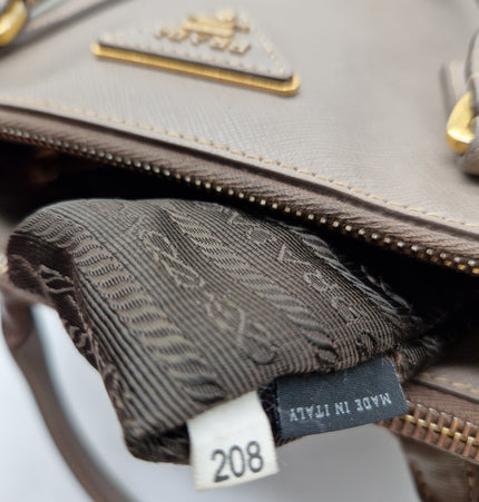 Prada galleria handbag