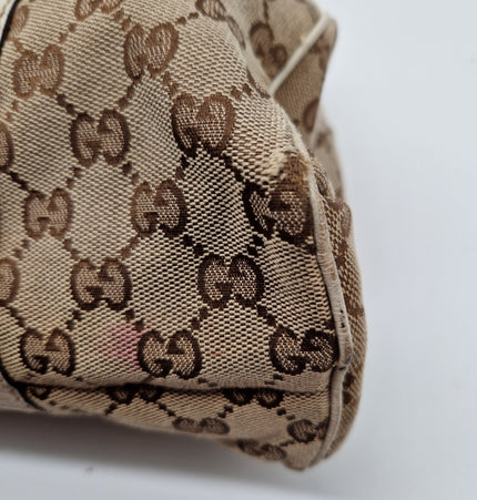 Gucci shoulder bag
