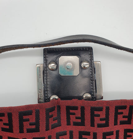 Sac bandoulière baguette Fendi