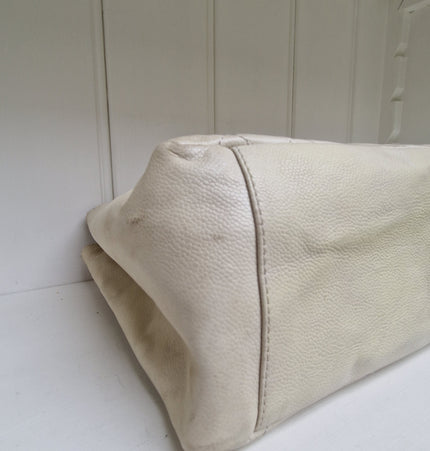 Chanel gst shoulder bag