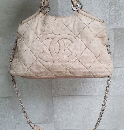 Chanel leather handbag