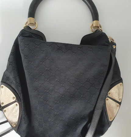 Gucci Indy cloth bag with tassle