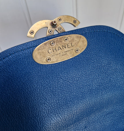 Chanel curve crossbody bag