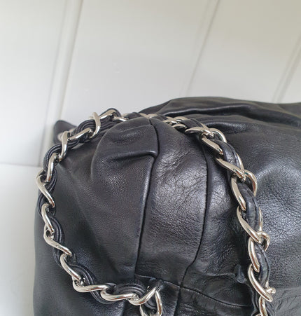 Chanel chain crossbody bag