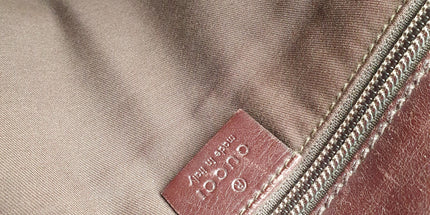 Gucci guccisima leather messenger bag